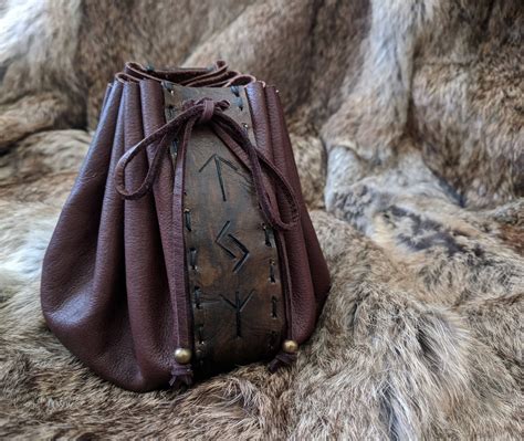Grapind rune pouch